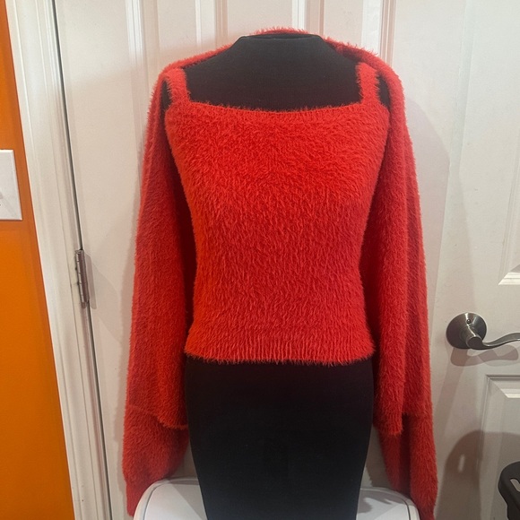 NWOT willow & wind Vibrant Red Fuzzy Cardigan Set size S - Picture 3 of 11